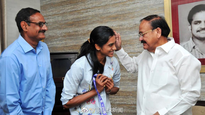 关于印度羽毛球队血洗英格兰羽毛球队，辛杜绝境逆转的信息