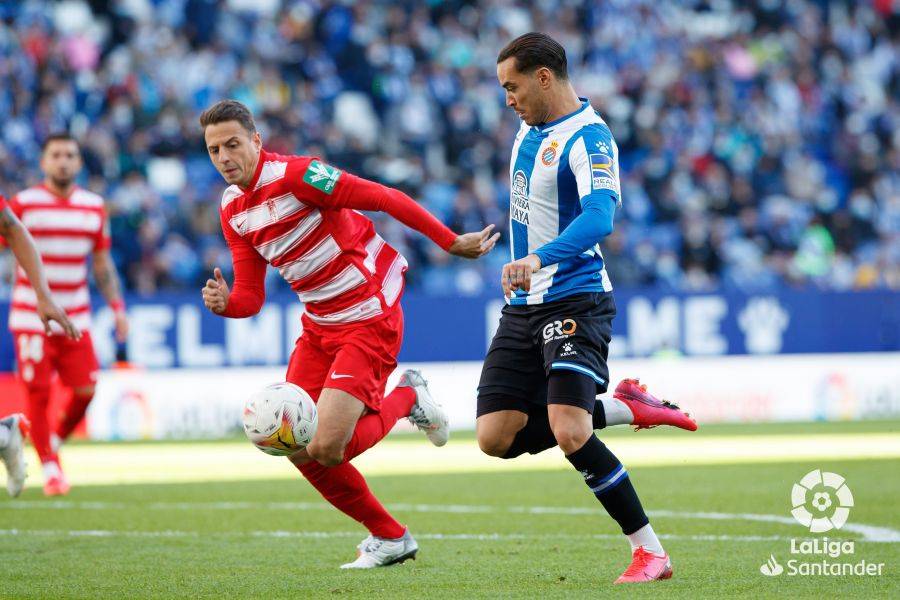 格兰纳达重用替补，被认为是胜利关键的简单介绍