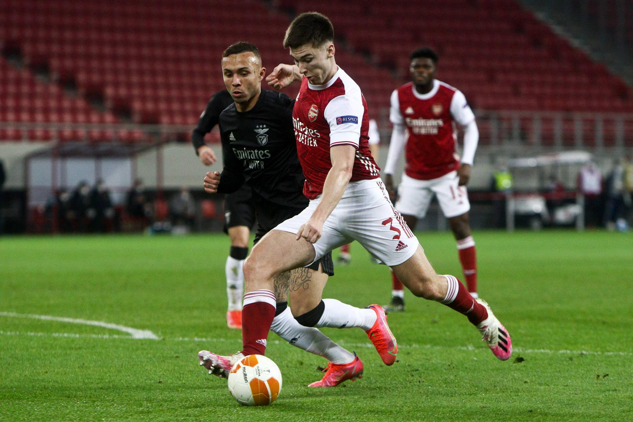 包含非洲球员崭露头角联赛形势一片大好！的词条