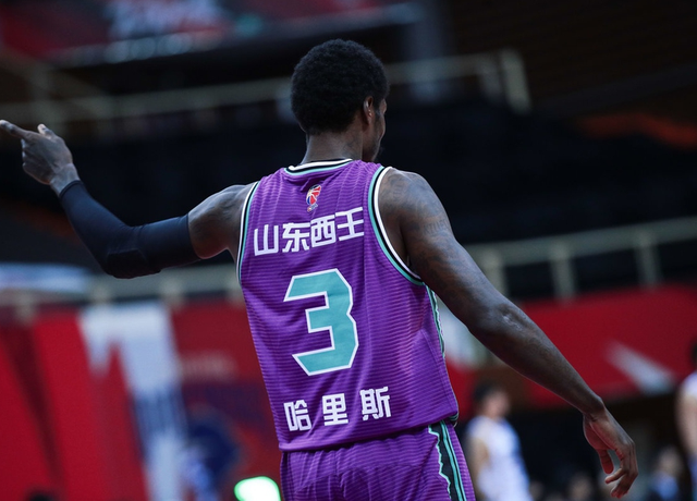 广东男篮残阵客场告捷，豪取七连胜秋风扫落叶的简单介绍